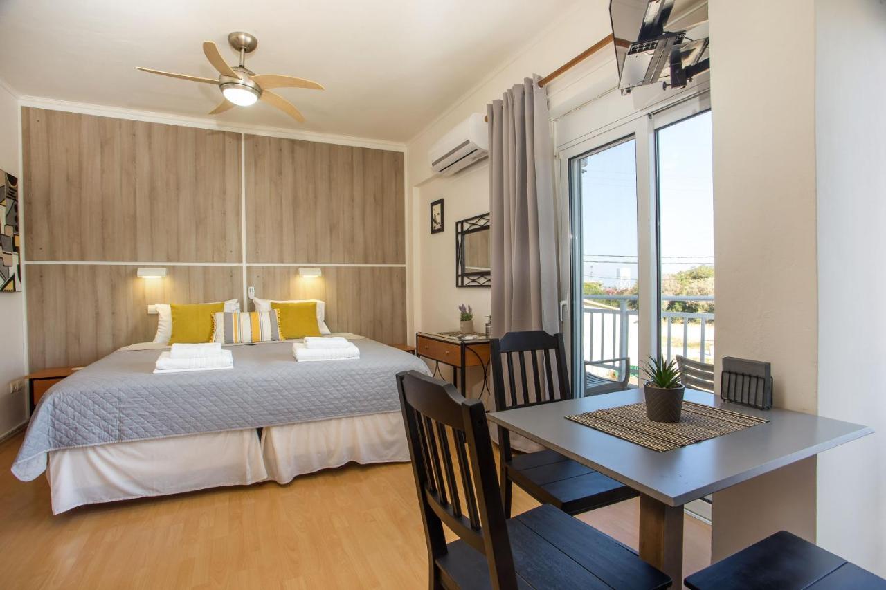 Rea Hotel فاليراكي المظهر الخارجي الصورة