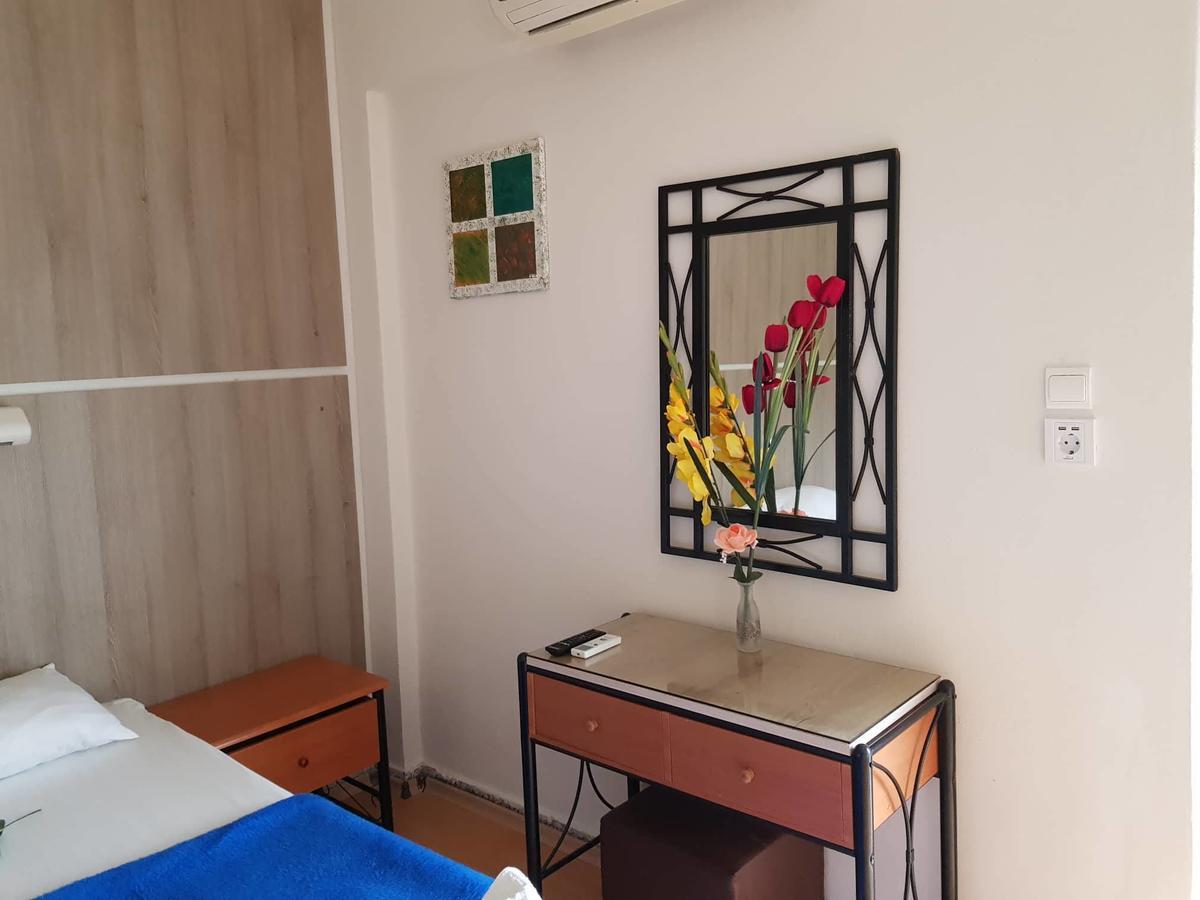 Rea Hotel فاليراكي المظهر الخارجي الصورة