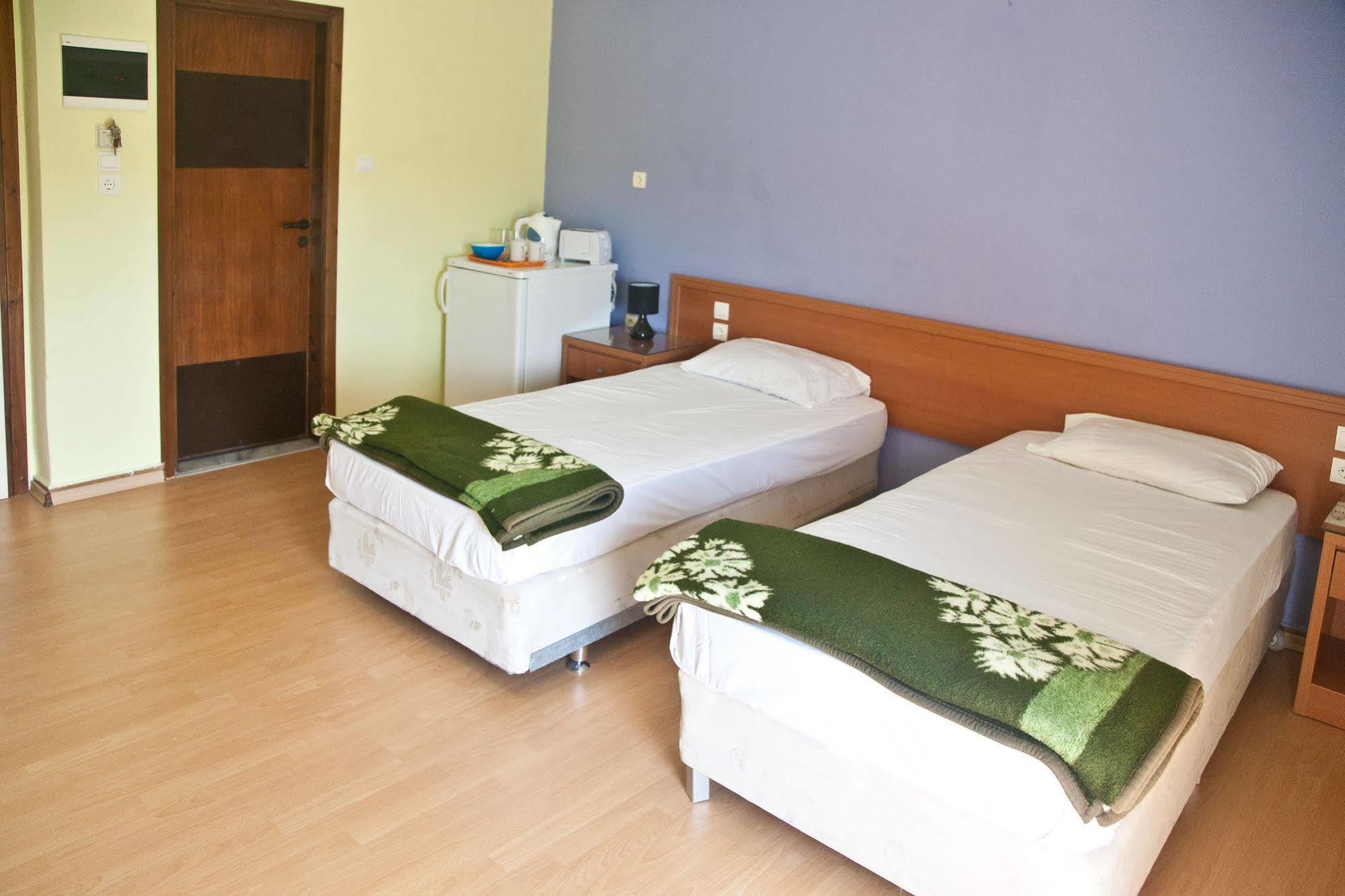 Rea Hotel فاليراكي المظهر الخارجي الصورة